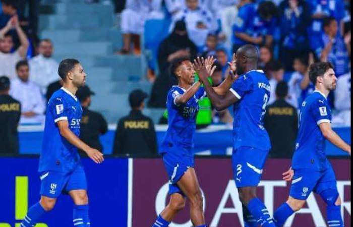 تاريخ مواجهات الهلال والنصر.. «الموج الأزرق» يتفوق