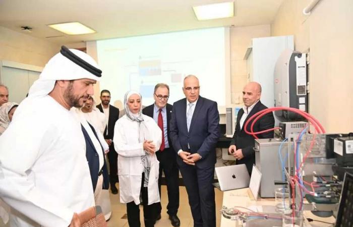 بحضور وزير الري.. وفد إماراتي رفيع المستوى يزور الجامعة الأمريكية بالقاهرة