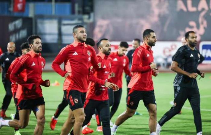 مايفوتكش| ضربة لـ حسام حسن.. ورحيل رباعي الأهلي ولوائح فيفا تمنع الزمالك من «إيجاريا»