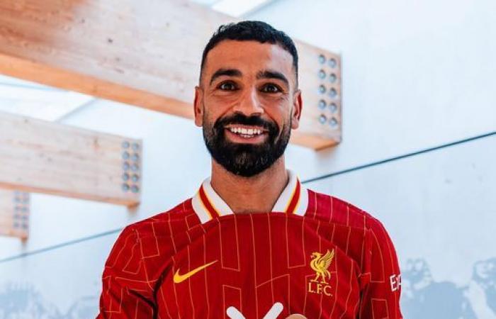 محمد صلاح يتوج بجائزة أفضل لاعب في ليفربول لشهر أكتوبر