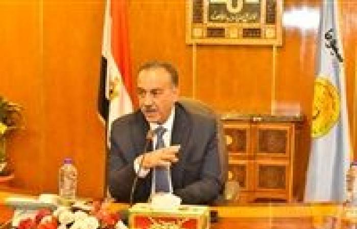 محافظ أسيوط يوجه بفتح منافذ لبيع اللحوم والخضراوات بأسعار مخفضة