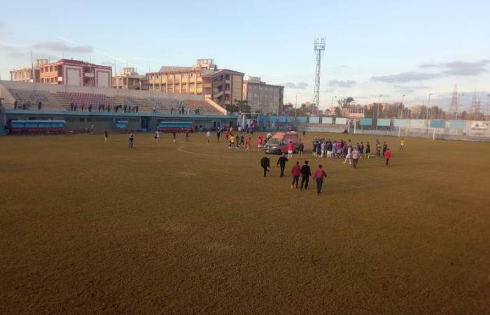 نقل لاعب كفر الشيخ للمستشفي بعد بلع لسانه - تفاصيل