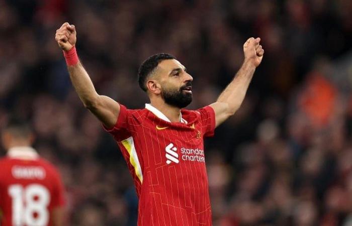 محمد صلاح ينافس 32 لاعبا على الأفضل في العالم بجائزة جلوب سوكر