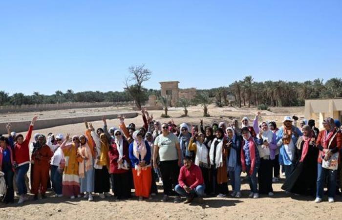 أهل مصر.. الثقافة تطلق الملتقى 18 لفنون المرأة بالوادي الجديد «صور»