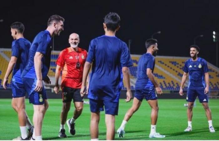 تدريبات النصر: بيولي يستدعي 12 لاعبًا شابًا