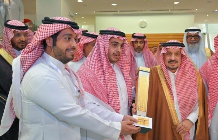 أمير الرياض يرعى حفل سباق الخيل على كأس الأمير محمد بن سعود الكبير "كأس الوفاء"