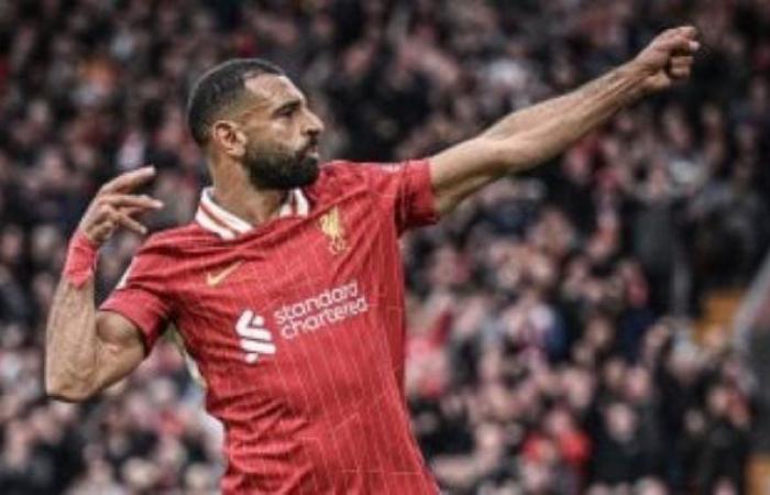 محمد صلاح يكتسح استفتاء أفضل لاعب بالدورى الإنجليزى فى الساعات الأولى