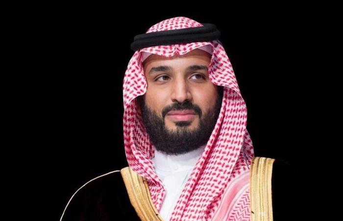 سموه استعرض سبل تطوير التعاون الثنائي.. ولي العهد يبحث مع بوتين وماكرون جهود تحقيق الاستقرار