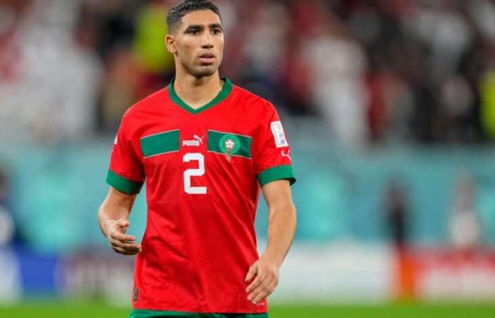 الركراكي يعلن مغادرة حكيمي معسكر منتخب المغرب قبل مواجهة ليسوتو