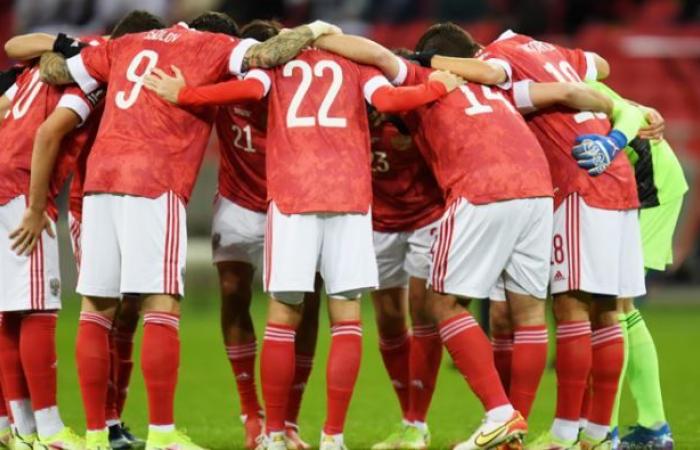 منتخب روسيا يواجه الإكوادور .. وديا