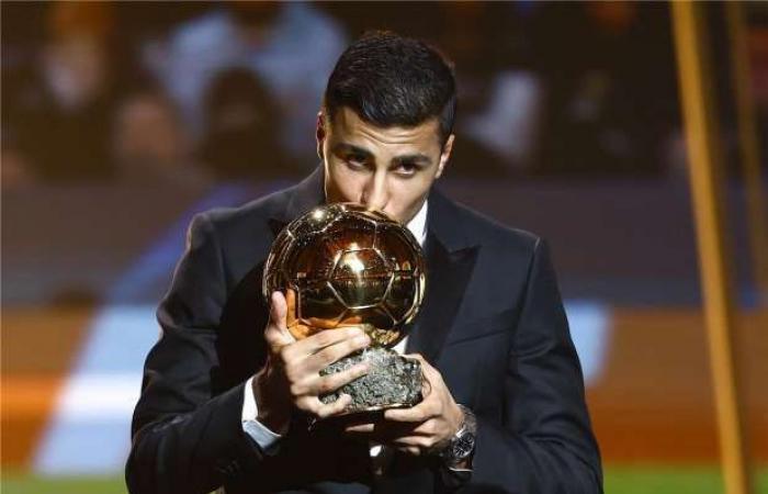 رودري يكشف موقفه من الانضمام لريال مدريد.. هل يرحل عن مانشستر سيتي؟