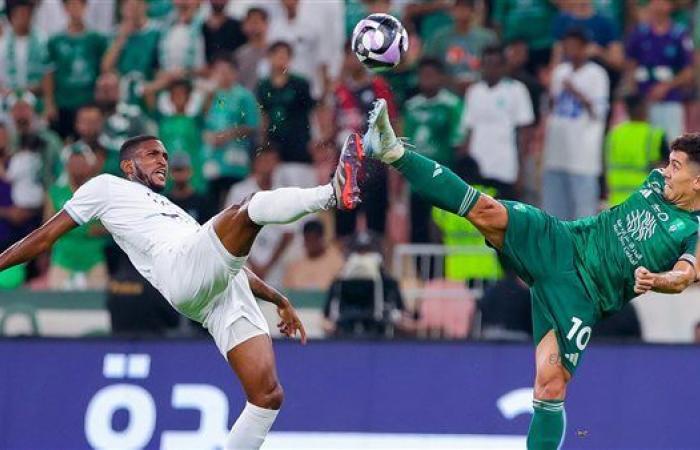 فيرمينو يقود هجوم أهلي جدة أمام الفيحاء في الدوري السعودي