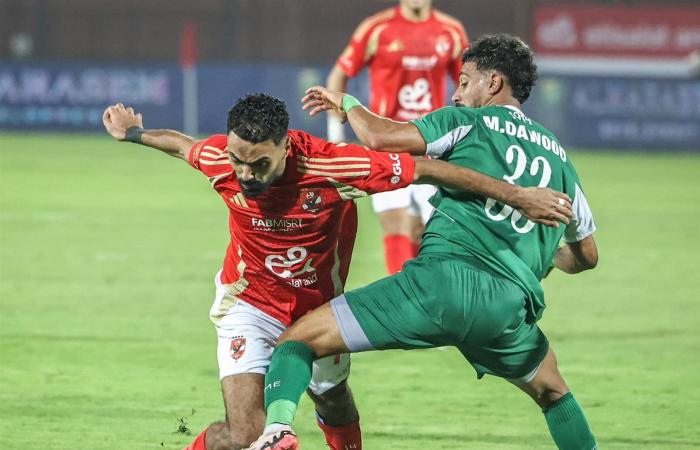 إمام عاشور يهدر ضربة جزاء.. الأهلي يفشل في الوصول لمرمى الاتحاد السكندري بالشوط الأول