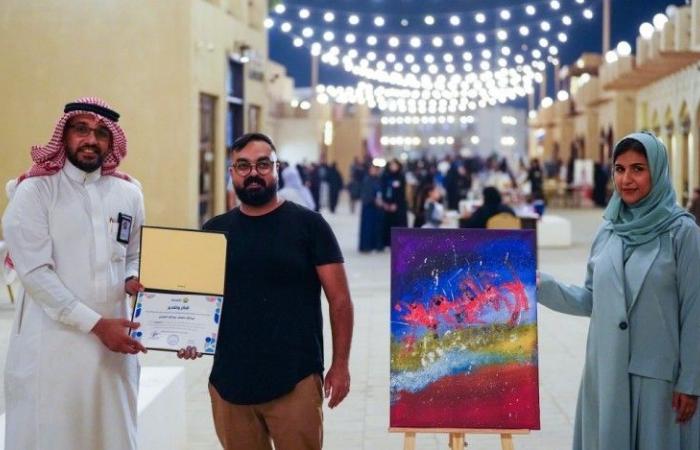 "خيرية العوامية" ترسم الفرحة على 150 طفلا