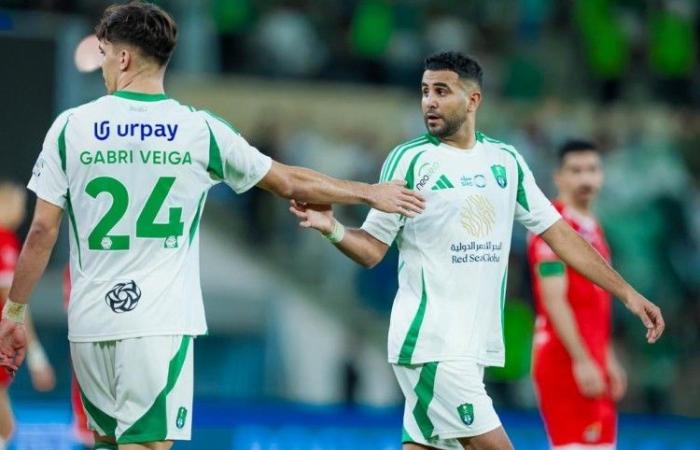 الأهلي يحقق فوزه الثالث تواليا ب «دوري روشن» بفضل رائعة محرز