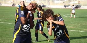 على طريقة ناصر منسي.. تشاريتني روبن تحتفل بالهدف الأول لسيدات الأهلي في مرمى الزمالك