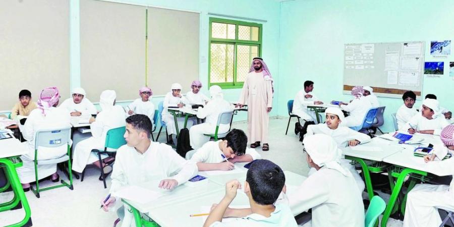 المعلم.. حجر الأساس في مسيرة التنمية الوطنية الشاملة