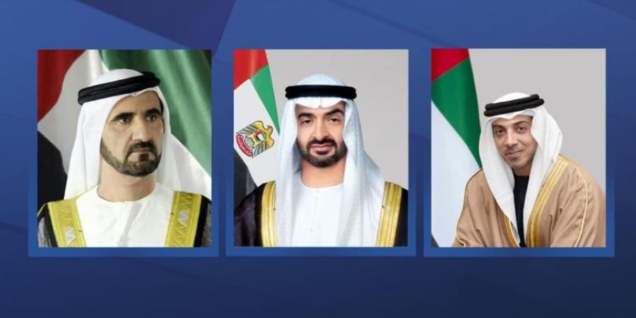 رئيس الدولة ونائباه يهنئون رئيس فيجي باليوم الوطني لبلاده