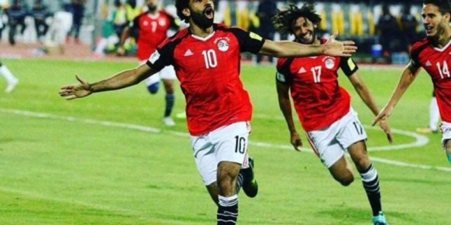 شاهد.. أول رد فعل من محمد صلاح بعد قرار حسام حسن بإراحته