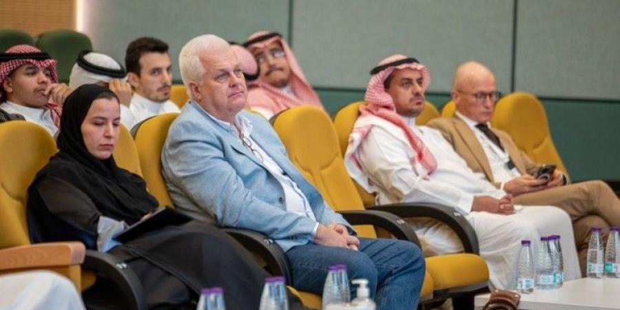 "البيئة" تناقش تطوير الحلول المبتكرة لاستدامة القطاع الزراعي في المملكة