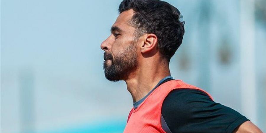 عبد الله السعيد يخوض تدريبات فردية بعد انتهاء مران الزمالك