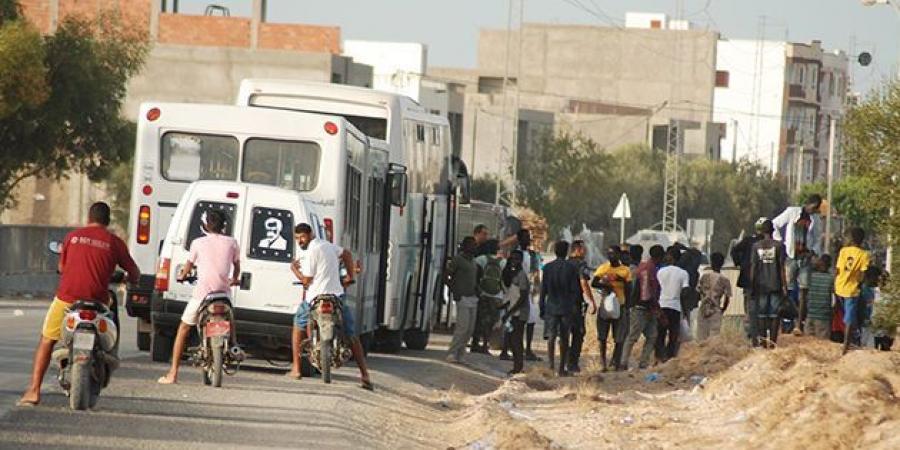 النائب طارق مهدي: 'المهاجرون الأفارقة في صفاقس خلقوا دولة داخل الدولة'