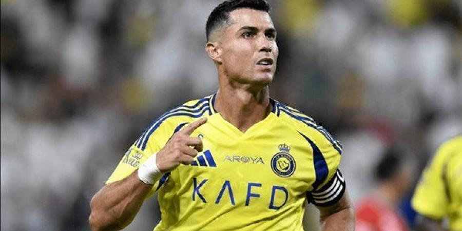 رونالدو يتصدر تشكيل النصر أمام الهلال في الدوري السعودي