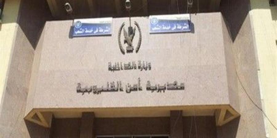 إصابة عامل بجرح نافذ بالبطن على يد 3 أشقاء بشبرا الخيمة