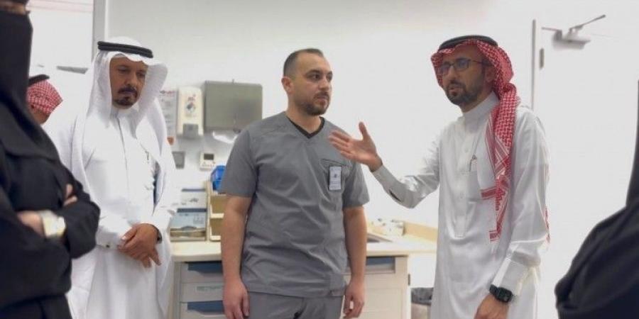 الرئيس التنفيذي لتجمع تبوك الصحي يتفقد سير العمل بمستشفى الملك فهد التخصصي