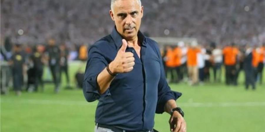 جوميز يجتمع بمعاونيه وطبيب الزمالك في مران اليوم